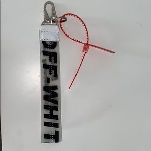 OFF WHITE Key Chain Dupe